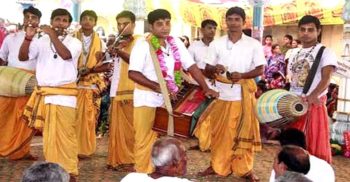 গলাচিপায় “শ্রী শ্রী ২৪ প্রহর ব্যাপী তারকব্রহ্ম মহানাম সংকীর্তন