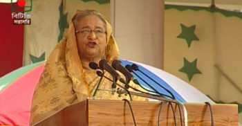 যে কোন দুর্যোগে জনগণের পাশে দাঁড়ায় পুলিশ : প্রধানমন্ত্রী