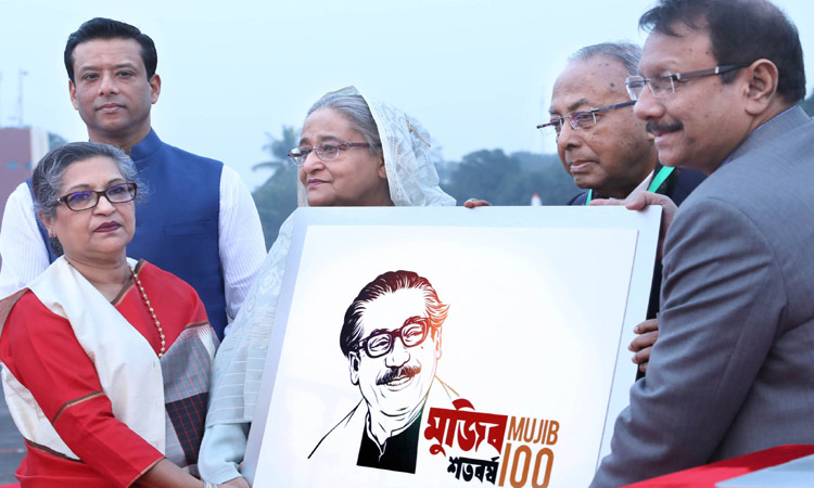 বঙ্গবন্ধুর সেই মশাল নিয়েই চলতে চাই: প্রধানমন্ত্রী