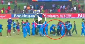 বাংলাদেশের পতাকা কেড়ে নিলো ভারতের ক্রিকেটাররা (ভিডিও)