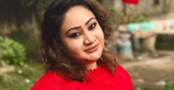 পাপিয়ার বাসাতেও রাত-বিরাতে হতো মধুচক্র!