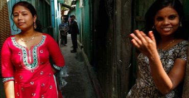 দৌলতদিয়া যৌনপল্লী: সৎকার হতনা পতিতাদের, কলসি বেধেঁ ডুবিয়ে দেয়া হত!