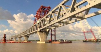 পদ্মা সেতুর ২৩তম স্প্যান বসানোর কাজ শুরু