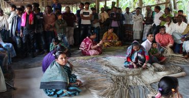 শীতে পাটিকরদের দুর্দিন, মানবেতর জীবনযাপন