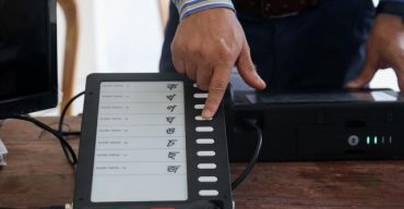 ঢাকার দুই সিটিতে নির্বাচনের নামে প্রহসন