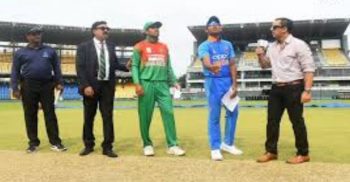 বিশ্বকাপের ফাইনালে টস জিতে বোলিংয়ে বাংলাদেশ