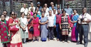 কোলকাতার ট্যুরিস্ট সংগঠন ‘চলো যাই’ এর একটি দল