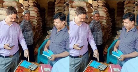 ঝিনাইদহের অস্থির চালের বাজার নিয়ন্ত্রনে মাঠে নেমেছেন খোদ ডিসি