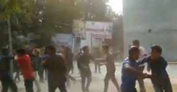 ক্রিকেট খেলাকে কেন্দ্র করে রাবিতে ত্রিমুখী সংঘর্ষ, আহত ১০