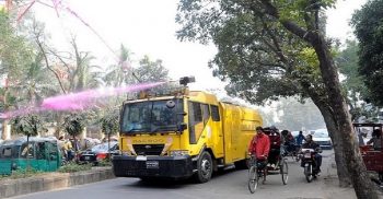 করোনাভাইরাস: জলকামান দিয়ে জীবাণুনাশক ছেটাবে ডিএমপি