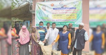 নারায়ণগঞ্জের বন্দরে ১০ টাকা কেজি মূল্যে চাউল বিতরন