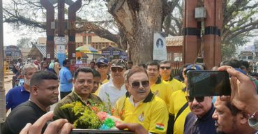 বঙ্গবন্ধু জন্মশত বার্ষিকী উপলক্ষে বেনাপোল চেকপোষ্ট দিয়ে ৭১ সদস্যের মোটরকারর‌্যালি বেনাপোল চেকপোস্টে