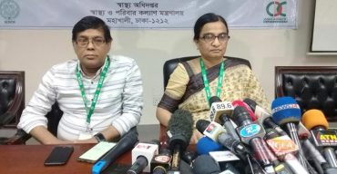 পোশাককর্মীদের লক্ষণ প্রকাশ পেলে বেতনসহ ছুটি দিতে হবে