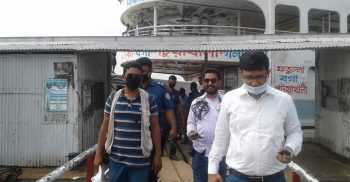 গলাচিপায় লঞ্চের কেরানীকে জরিমানা