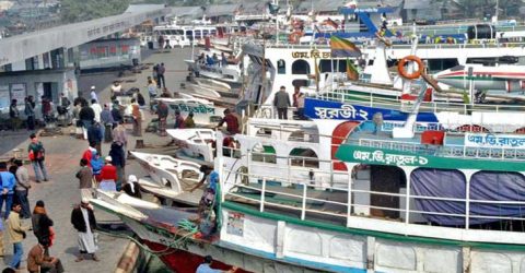 আজ থেকে সারা দেশে যাত্রীবাহী নৌযান চলাচল বন্ধ ঘোষণা
