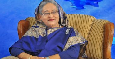 বীমা দিবসে এবার ৫জন বীমা ব্যক্তিত্বকে সম্মাননা দিলেন প্রধানমন্ত্রী শেখ হাসিনা