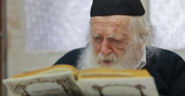 দাজ্জালের সঙ্গে আমার সাক্ষাৎ হয়েছে, শীঘ্রই আত্মপ্রকাশ