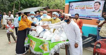 ঝিনাইদহের কালীগঞ্জে বিএনপির কর্মহীন মানুষের মাঝে খাদ্য সামগ্রী বিতরণ