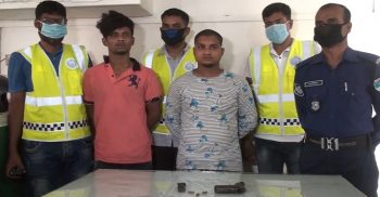 বেনাপোল পোর্ট থানা পুলিশের অভিযানে ১টি বিদেশি পিস্তল ও তিন রাউন্ড গুলিসহ গ্রেফতার-২