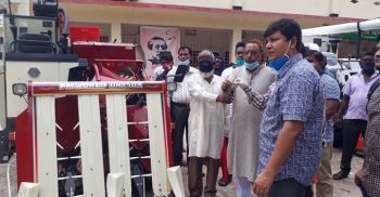 ঝিনাইদহে কৃষকদের মাঝে ভূর্তকীমুল্যে কম্বাইন হার্ভেস্টার যন্ত্র বিতরণ