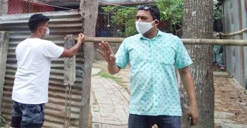 আগৈলঝাড়ায় ডা: হিরন্ময় হালদারের বাসভবন লকডাউন করে দিল চেয়ারম্যান ও এলাকাবাসী