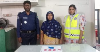 বেনাপোল থানার অভিযান ৫শ পিস ইয়াবাসহ নারী মাদক ব্যবসায়ী গ্রেফতার