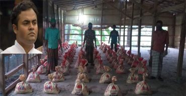 গলাচিপা হট লাইন চালু করে মধ্যবিত্তদের বাড়ি বাড়ি গিয়ে উপহার বিতরণ