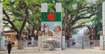 করোনায় বন্ধ বেনাপোল বন্দর, হাজার হাজার শ্রমিক বেকার