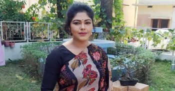 অবশেষে ত্রাণ দিতে ফোন শিল্পী সমিতির, তাতেই ‘খুশি’ নাসরিন