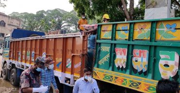 ৩৮ দিন পর আবারও বেনাপোল পেট্রাপোল বন্দরে চালু হলো আমদানি-রফতানি বানিজ্য