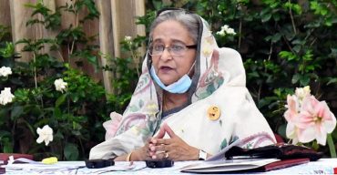 যারা হাত পাততে পারে না, তাদের ঘরে খাদ্য পৌঁছে দেওয়ার নির্দেশ