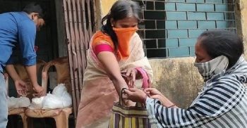 করোনা যুদ্ধের মধ্যেও ফের ভাইরাল রানু মণ্ডল