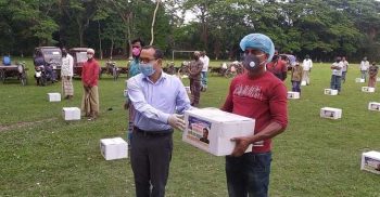 মানবতার ফেরিওয়ালা মোঃ মামুনুর রশিদ জেলা প্রশাসক