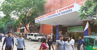 করোনা সন্দেহ করায় ঢাকা থেকে রোগী পলায়ন বাগেরহাটে খোঁজ!