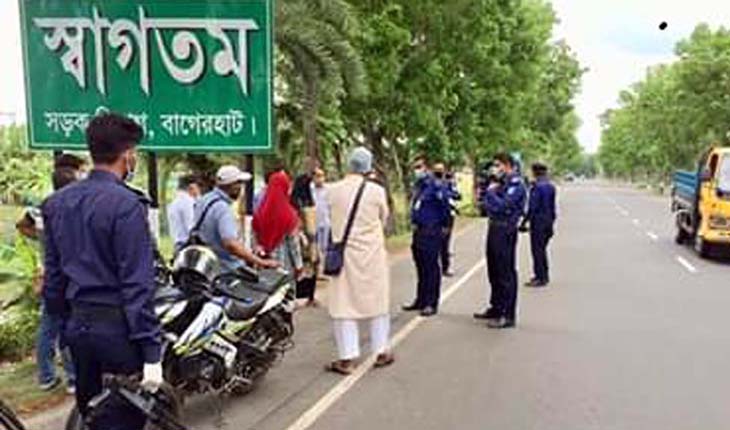 করোনা: রূপসা-বাগেরহাট মহাসড়কে চেকপোষ্ট বসিয়ে অভিযান