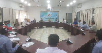 বান্দরবানে করোনা পরিস্থিতি ও ক্ষতিগ্রস্তদের চলমান ত্রাণ কার্যক্রম নিয়ে মন্ত্রী ও সচিব পরিষদের মতবিনিময় সভা