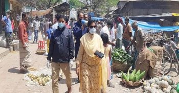 মানিকগঞ্জে ঘিওরে হাটের ইজারাদারকে জরিমানা
