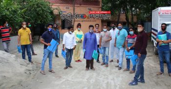 ফতুল্লায় কর্মরত সাংবাদিকদের পিপিই ও মাস্ক দিলেন উজ্জীবিত বাংলাদেশ পত্রিকা পরিবারের ফয়সাল