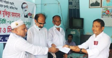 আগৈলঝাড়ায় সাংবাদিকদের সাথে এমপি আবুল হাসানাত আবদুল্লাহ্র পক্ষে মতবিনিময় ও ঈদ শুভেচ্ছা