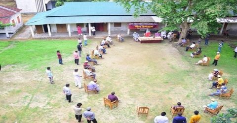 রাজনগর আইডিয়াল হাই স্কুলের প্রাক্তন শিক্ষার্থীদের উদ্যোগে নগদ অর্থ বিতরণ