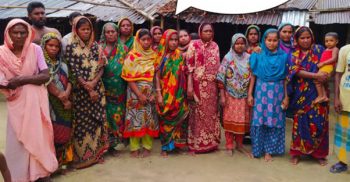 ভয়াবহ করোনায় কোটচাঁদপুরের একমাত্র সরকারি আবাসনের ১৬ টি পরিবারে নেই ত্রাণ!