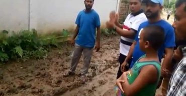 ফতেপুর ইউনিয়নে সরকারী ইট বিক্রি করলেন জন প্রতিনিধি লুৎফুর