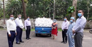 জলা প্রশাসকের ত্রাণ তহবিলে ব্যাংক অফিসার্স এসোসিয়েশন‘র খাদ্য, ইফতার ও শস্য বীজ অনুদান