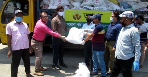 ঝিনাইদহে ১৭’শ পরিবারের মাঝে খাদ্যসামগ্রী বিতরণ শুরু