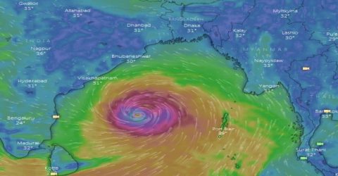 সুপার সাইক্লোন ‘আম্ফান’ আঘাত হানতে পারে কাল