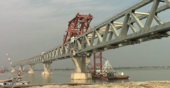 আগামীকাল বসছে পদ্মা সেতুর ৩০তম স্প্যান