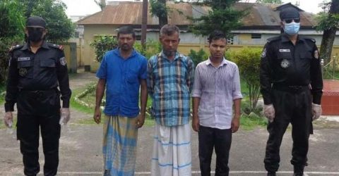 ব্রাহ্মণবাড়িয়ার আশুগঞ্জে ট্রাক-মাইক্রোতে মিলল ৪৪ কেজি গাঁজাসহ আটক ৩