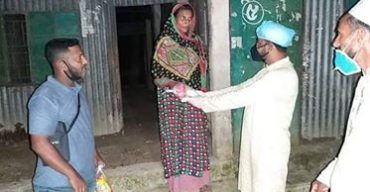 গলাচিপায় শাকিল খানের অর্থায়নে হত দরিদ্রদের মাঝে দুধ, চিনি, সেমাই বিতরণ