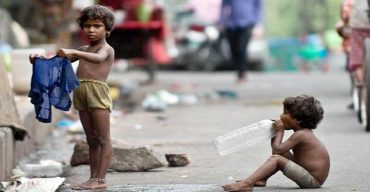 করুণার দান নয়, ঈদে ভালবেসে উপহার দিন পথ শিশুদের