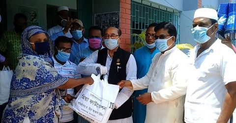 বাগেরহাটে মিয়া ফাউন্ডেশনের উদ্যোগে খাদ্য সহায়তা প্রদান
